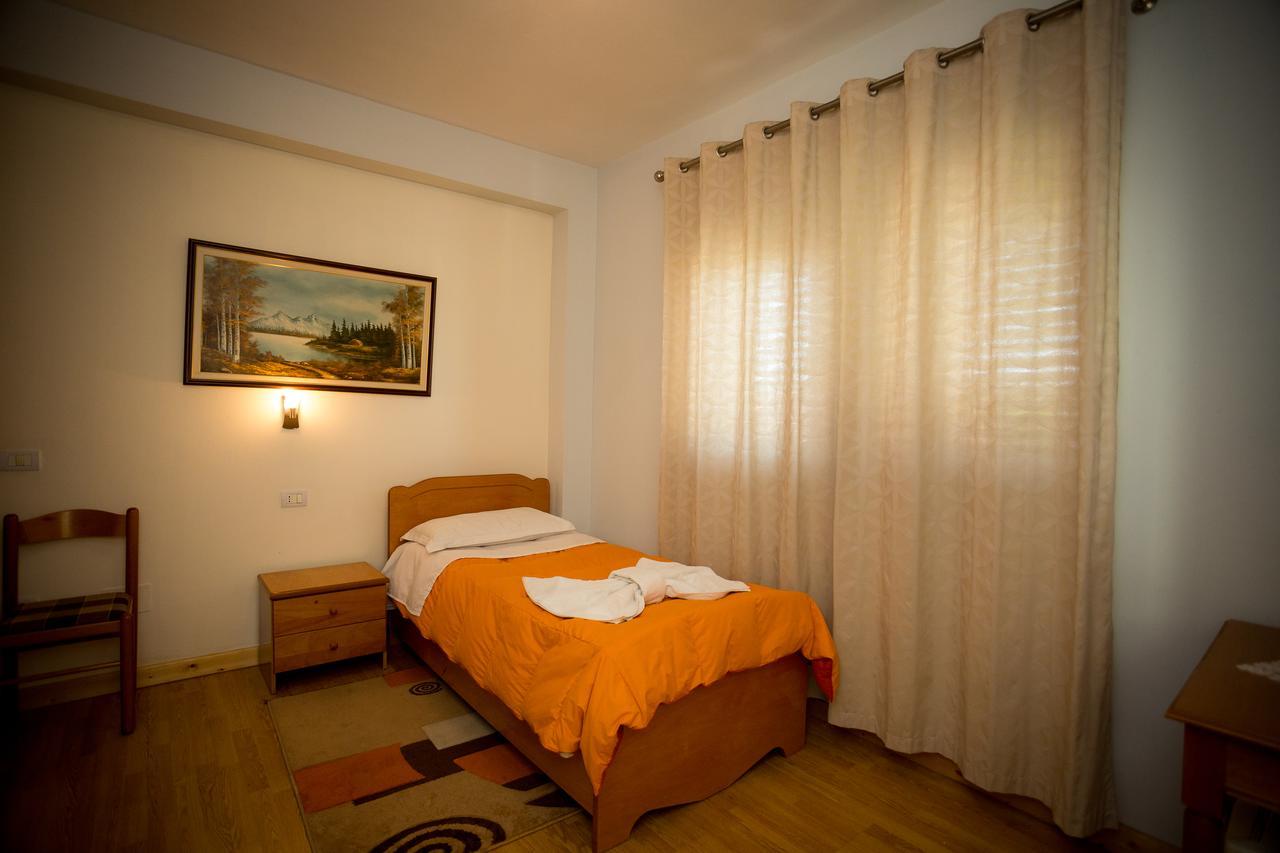 Hotel Kolping Shkodër Exterior foto