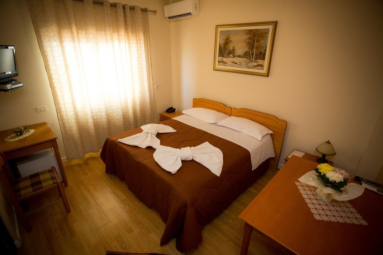 Hotel Kolping Shkodër Exterior foto